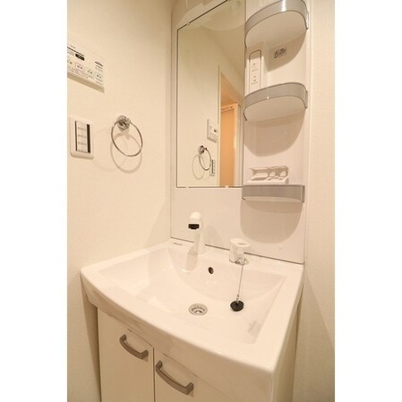 アスール亀有の物件内観写真